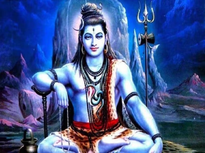 তবে ব্রত পারণের আগে চন্দ্রের অবস্থান পরিবর্তন হবে, যা কিছু নির্দিষ্ট রাশির জন্য বিশেষ লাভজনক হতে চলেছে। কোন তিন রাশির কপাল খুলছে জানুন...