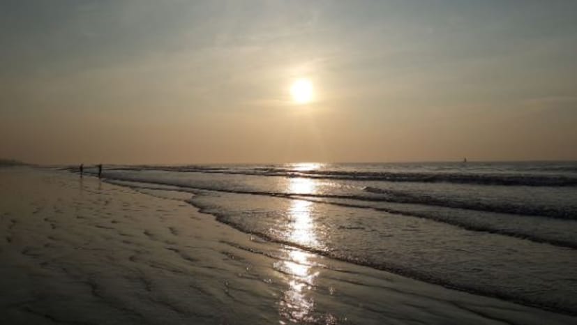 দিঘার এই উল্টো ছবি হওয়ার একমাত্র কারণ যোগীরাজ্যে মহাকুম্ভ মেলা! পূর্ব মেদিনীপুর জেলার দিঘা শুধুমাত্র রাজ্য বা দেশের অন্যতম পর্যটন কেন্দ্র নয়। দিঘার বর্তমান ব্র্যন্ড ভ্যালু বিশ্বমানের।