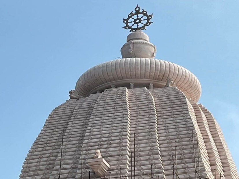 উৎসবের আবহে দিঘায় পারি জমাচ্ছে প্রচুর পর্যটক। একইসঙ্গে সৈকত নগরীর অজানা বিষয় নিয়ে জানার কৌতুহলের অভাব নেই ভ্রমণ পিপাসুদের। দিঘার আগের নাম কী ছিল তা কিন্তু এখনও অনেকের কাছেই অজানা।