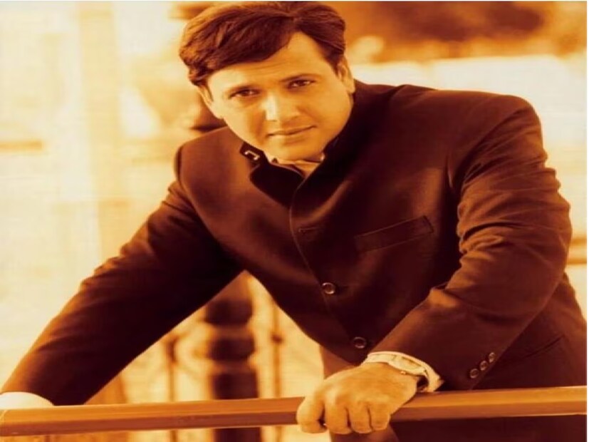 নীলমকে ধোঁকামন্দিরে গোবিন্দা ও সুনীতার বিয়ে একবার হয়েছিল, ফলে দুজনে স্বামী-স্ত্রী ছিলেন। তাঁর মা চেয়েছিলেন তাঁরা আনুষ্ঠানিকভাবে বিয়ে করুক। গোবিন্দা এ কথা প্রকাশ্যে বলেননি। এক বছর পর জানতে পারেন নীলম। গোবিন্দ বলেছিলেন, 'আমি নীলমকে ঠকিয়েছি, ওকে বলা উচিত ছিল।'