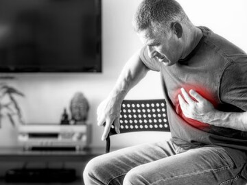 হৃদরোগ ধারে কাছে থাকবে না, ৪ খাবার থেকে কিমি দূরে থাকুন, হার্টের রোগ পালাবার পথ পাবেনা