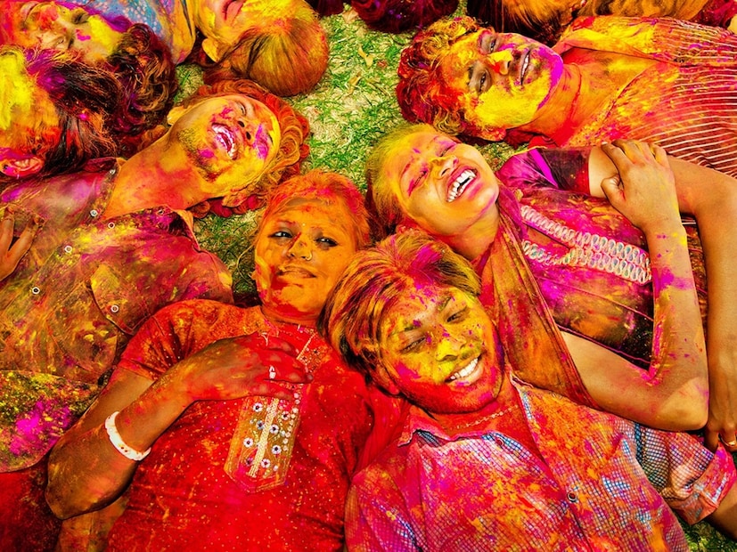 শুষ্ক আবহাওয়া বজায় থাকবে। আপাতত দক্ষিণবঙ্গের জেলাগুলিতে আকাশ পরিষ্কার থাকবে। উত্তরের জেলাগুলিতে আবহাওয়ার পরিবর্তন হতে দেখা যাচ্ছে।