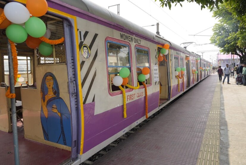 যেখানে দেখা যায় মহিলাদের জন্য সংরক্ষিত বগিতে নির্দেশিকা অমান্য করে ৬৩ জন পুরুষ যাত্রী উঠেছেন। এটা কঠোর শাস্তিযোগ্য বলেই রেলের নির্দেশিকা আওতায় রয়েছে।সমস্ত বিভাগ মিলিয়ে মোট ৬৩ টি মামলা করা হয়েছে। যার ফলে নিম্নলিখিত গ্রেফতার হয়েছে