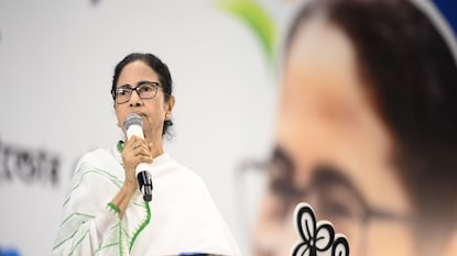 মমতা বন্দ্যোপাধ্যায় মমতা বন্দ্যোপাধ্যায়