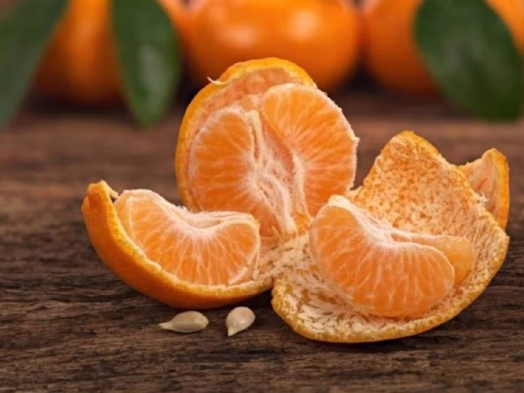 Orange: কীভাবে চিনবেন মিষ্টি ও রসালো কমলা? বাজার থেকে কেনার সহজ টিপস