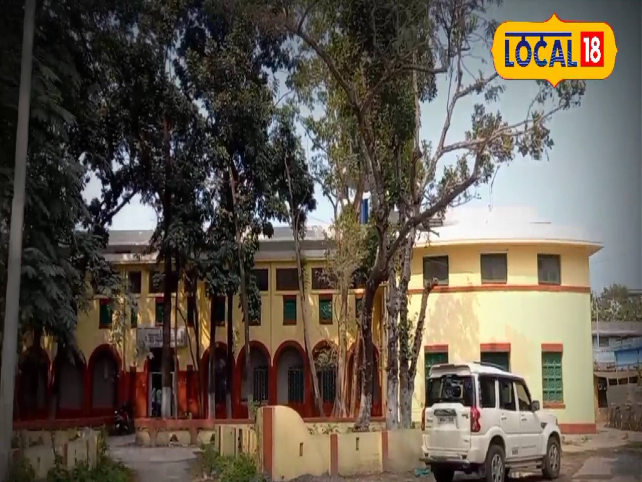 প্রদীপের নিচেই অন্ধকার! শিলিগুড়ি জলপাইগুড়ি উন্নয়ন কর্তৃপক্ষের নাকের ডগায় যা ঘটছে...