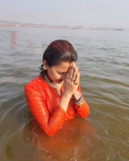 প্রতি তিন বছর অন্তর মেলা হয় অন্তর প্রয়াগ, হরিদ্বার, উজ্জয়িনী ও নাসিকে। ফলে এবছর মহাকুম্ভে কোটি কোটি পুণ্যার্থী ভিড় করেছেন৷ 