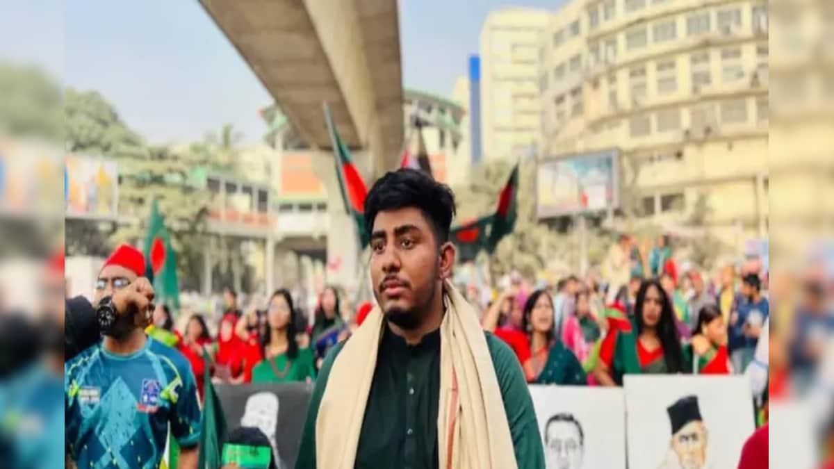বাংলাদেশের উঠতি নেতা! এবার পদত্যাগের পালা, কে এই রিফাত রশিদ?