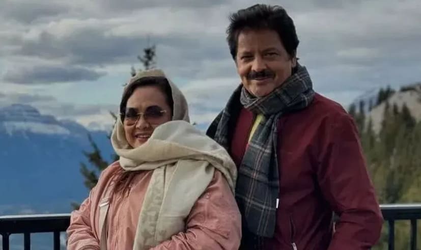 উদিত সমস্ত অভিযোগ অস্বীকার করেন৷ তিনি বলেন যে তাঁকে কলঙ্কিত করার চেষ্টা হচ্ছে৷ আইনি চাপের মুখে উদিত অবশেষে আদালতের বাইরে মীমাংসার জন্য রঞ্জনার সাথে দেখা করতে রাজি হন। কয়েক মাস ধরে টানাপোড়েনের পর, উদিত প্রকাশ্যে রঞ্জনাকে তার স্ত্রী হিসেবে স্বীকার করেন। 