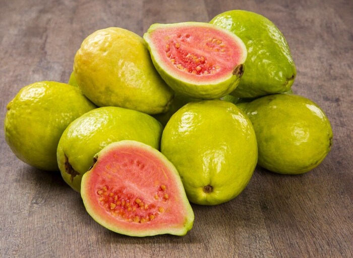 Best Fruit: আপনি নারী? বয়স ২৫ পেরিয়েছে…? আজ থেকে ‘মাস্ট’ এই ৫ ফলের একটি! লৌহকঠিন হাড়, তুঙ্গে এনার্জি, নিয়ন্ত্রণে সুগার-কোলেস্টেরল Best Fruit: আপনি নারী? বয়স ২৫ পেরিয়েছে…? আজ থেকে ‘মাস্ট’ এই ৫ ফলের একটি! লৌহকঠিন হাড়, তুঙ্গে এনার্জি, নিয়ন্ত্রণে সুগার-কোলেস্টেরল