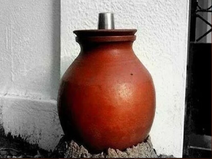পাকস্থলীতে খাবার হজম করার জন্য নানান ধরনের অ্যাসিড তৈরি ভালভাবে হয়। 
