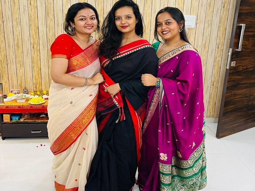 ইন্ডিয়ান আইডল দিয়ে দর্শক মনে ঝড় তুলেছেন বাংলার মেয়ে মানসী ঘোষ। তিন বিচারক রীতিমতো মুগ্ধ তাঁর গানে। এগিয়ে এসেছে গ্র্যান্ড ফিনালে। আর দর্শকদের বিচারে তিনিই হবেন এবারের বিজেতা! কলকাতার কোথায় বাড়ি মানসীর? কোন স্কুলে করেছেন লেখাপড়া?