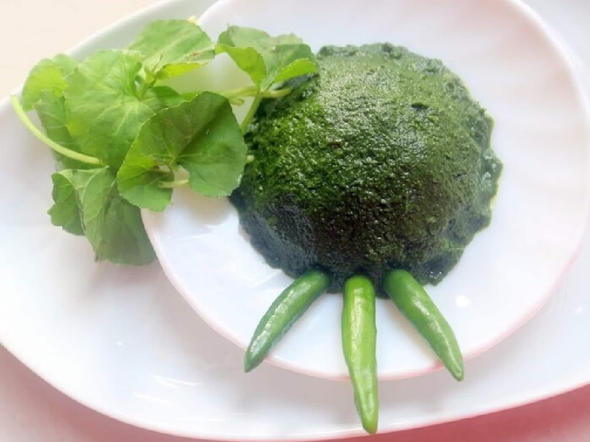 রোজ ৪টে করে চিবিয়ে খান এই পাতা, জীবনেও ঘেঁষবে না পেটের রোগ! কমে ডিমেনশিয়ার আশঙ্কাও রোজ ৪টে করে চিবিয়ে খান এই পাতা, জীবনেও ঘেঁষবে না পেটের রোগ! কমে ডিমেনশিয়ার আশঙ্কাও