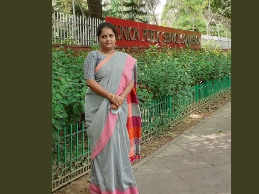 পঞ্চম প্রচেষ্টায় গুরুতর হয়ে ওঠেH S Keertana ২০১৮ সালে UPSC পরীক্ষার জন্য গুরুত্ব সহকারে প্রস্তুতি শুরু করেছিলেন। এর জন্য তিনি বেঙ্গালুরুতে ইনসাইটস আইএএস কোচিংয়ে যোগ দেন। সরকারি চাকরি ছেড়ে শুধু পূর্ণকালীন প্রস্তুতিতে মনোনিবেশ করেন। তবে, ২০১৮ সালেও তিনি প্রিলিম ক্লিয়ার করতে পারেননি। অবশেষে, ২০১৯ সালে, তিনি UPSC পরীক্ষার ষষ্ঠ প্রচেষ্টায় সফল হয়ে আইএএস অফিসার হয়েছিলেন। এইচ এস কীরতানা তার সাফল্যের কৃতিত্ব তার বাবা, মা চন্দ্রমা, ভাই দেব এবং স্বামী দিলীপকে দেন।