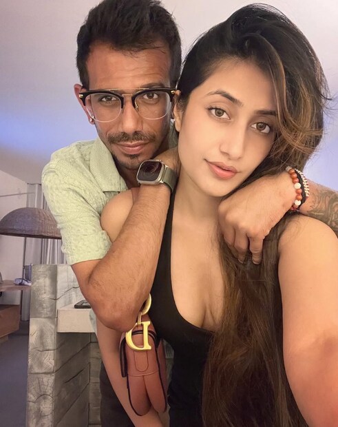 চাহাল জানালেন কিভাবে তিনি এবং ধনশ্রী দুজনেই তাঁদের কেরিয়ার নিয়ে চিন্তিত ছিলেন এবং সাফল্যের জন্য সংগ্রাম করছিলেন। 