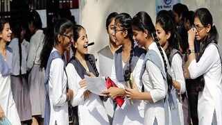 একাদশের ক্লাস শুরুর নোটিস। সংগৃহীত ছবি। একাদশের ক্লাস শুরুর নোটিস। সংগৃহীত ছবি।