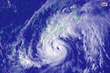 ঘূর্ণিঝড়ের আকার নিল নিম্নচাপ, রাত পোহালেই স্থলভাগে প্রবেশ শক্তিশালী 'মন্থা'র...