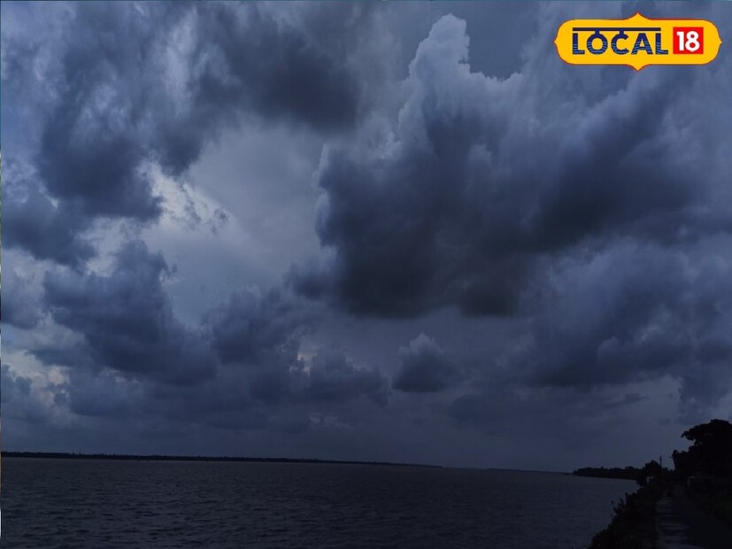 বারবার দুর্যোগের ফলে পর্যটকরা মানসিকভাবে দিঘায় আসতে অনীহা প্রকাশ করছেন।অনেকেই শেষ মুহূর্তে বুকিং বাতিল করছেন। এর ফলে হোটেল ব্যবসায় যেমন ক্ষতি হচ্ছে, তেমনই ক্ষতিগ্রস্ত হচ্ছে সমুদ্রের পাড়ে থাকা ক্ষুদ্র ব্যবসায়ীরাও। 