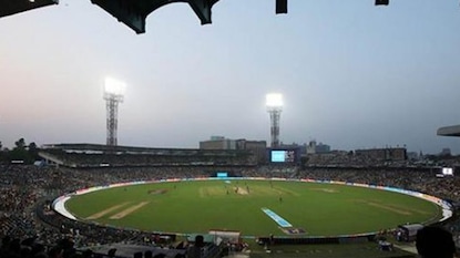 আইপিএলে ইডেনে উদ্বোধনী ম্যাচের টিকিট বিক্রি শুরু অনলাইনে আইপিএলে ইডেনে উদ্বোধনী ম্যাচের টিকিট বিক্রি শুরু অনলাইনে