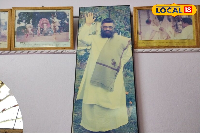 কোনও এক সময় এই আদিবাসী অধ্যুষিত প্রত্যন্ত গ্রামে এসেছিলেন জনৈক সাধু বাবা। গরিব গ্রামবাসীরা সাধু বাবার জন্য ব্যবস্থা করেছিলেন একটি পাতার কুটির। তারপর ধীরে ধীরে সাধু বাবার আন্তরিক প্রচেষ্টায় বদলে গেছে প্রত্যন্ত গ্রামটির চেহারা।