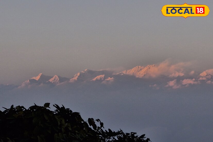 আই এম ডি অনুযায়ী, আগামী ৪-৫ দিন উত্তরের উপরের দিকের জেলাগুলিতে বিশেষ করে উঁচু পার্বত্য এলাকায় শীতের আমেজের সঙ্গে চলবে হালকা থেকে মাঝারি বৃষ্টিপাত তারপরেই ধীরে ধীরে পারদ বাড়বে। বৃষ্টির শেষেই গ্রীষ্মের আগমন।