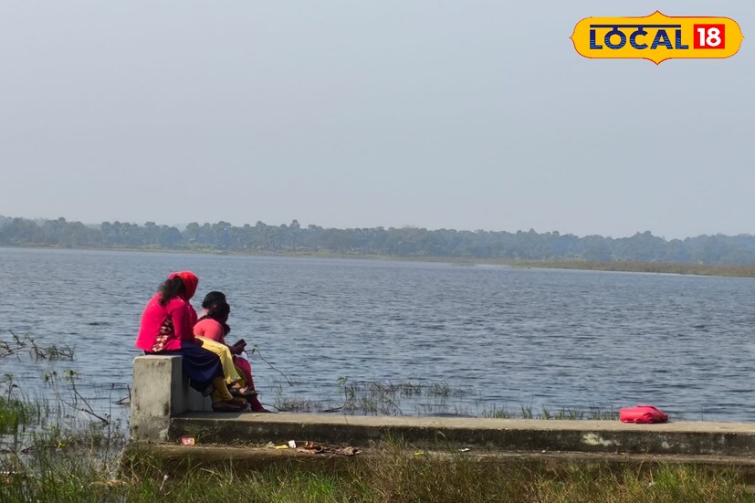 *বাঁকুড়া শহর থেকে ৩০ কিলোমিটার দূরে গঙ্গাজলঘাটি ব্লক থেকে প্রায় ৫ কিলোমিটার দূরত্বে অবস্থিত শালী নদীর ওপরে এই ড্যাম, যার নাম গাংদুয়া। বসন্তের ঝলমলে রোদে নতুনরূপে সেজে উঠেছে ড্যামটি। তাই দেরি না করে চলে আসুন।