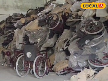 Murshidabad News: ক্যাম্প করেও দেওয়া হয়নি ট্রাই সাইকেল, হুইলচেয়ার! ৫ বছর ধরে পচছে গোডাউনে, চাতকের মত চেয়ে অসহায় বিশেষভাবে সক্ষমরা