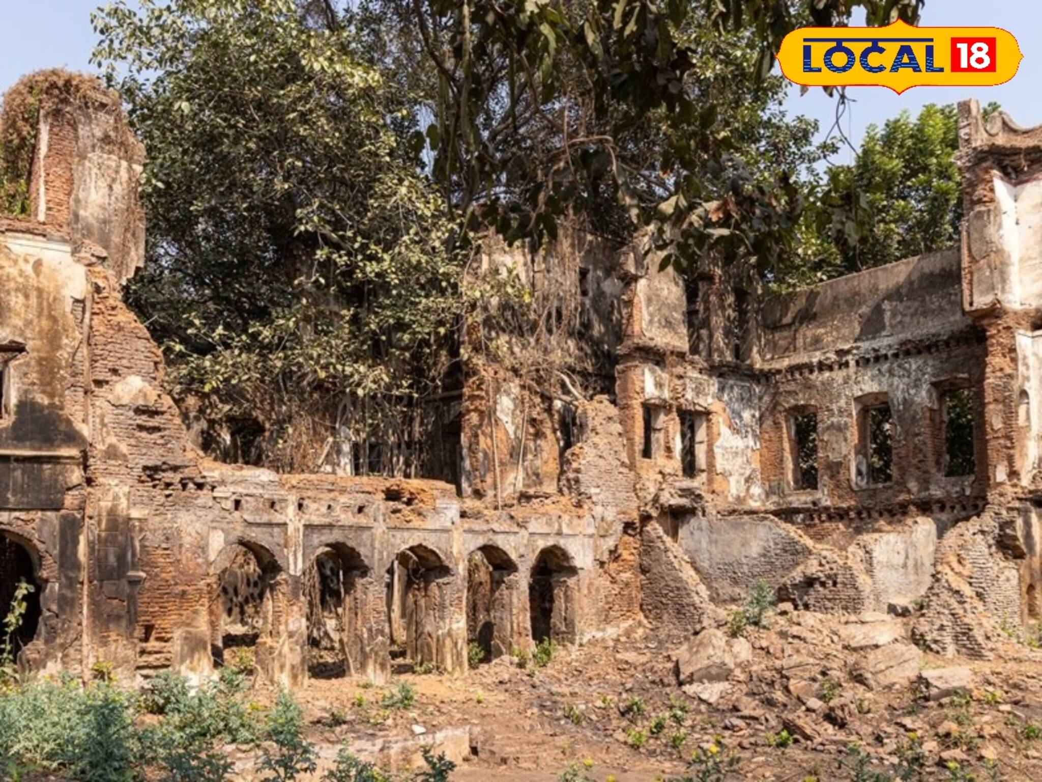 প্রতিটি ইট ইতিহাসের সাক্ষ্মী! দিনেও ছমছমে পরিবেশ, বসন্তে ঘুরে আসুন বোলপুরের এই জমিদার বাড়ি