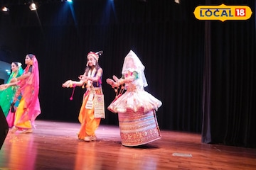 বাংলার গ্রামের প্রতিভাবান শাস্ত্রীয় নৃত্যশিল্পীদের এবার বড় সুযোগ শহরতলিতে বাংলার গ্রামের প্রতিভাবান শাস্ত্রীয় নৃত্যশিল্পীদের এবার বড় সুযোগ শহরতলিতে