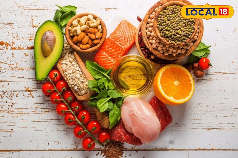 তার বদলে মরসুমের শাক, সবজি এবং ফল খান। ডায়েটে থাকুক ডালিয়া, ওটস ও আটার রুটির মতো ফাইবার সমৃদ্ধ খাবার। ব্যাস, তাহলেই সুস্থ থাকতে পারবেন বলে জানালেন ডাঃ পাল।