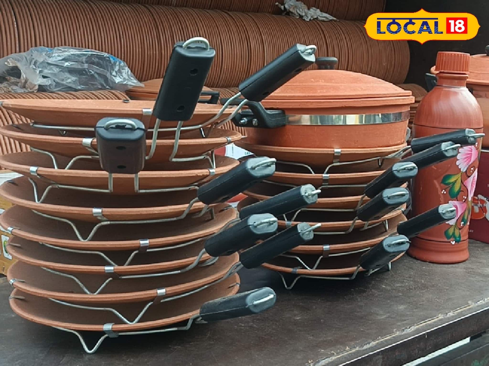 কোচবিহারের রাস্তায় রাস্তায় বাসন কেনার ভিড়, কী বাসন বিক্রি হচ্ছে জানলে অবাক হবেন