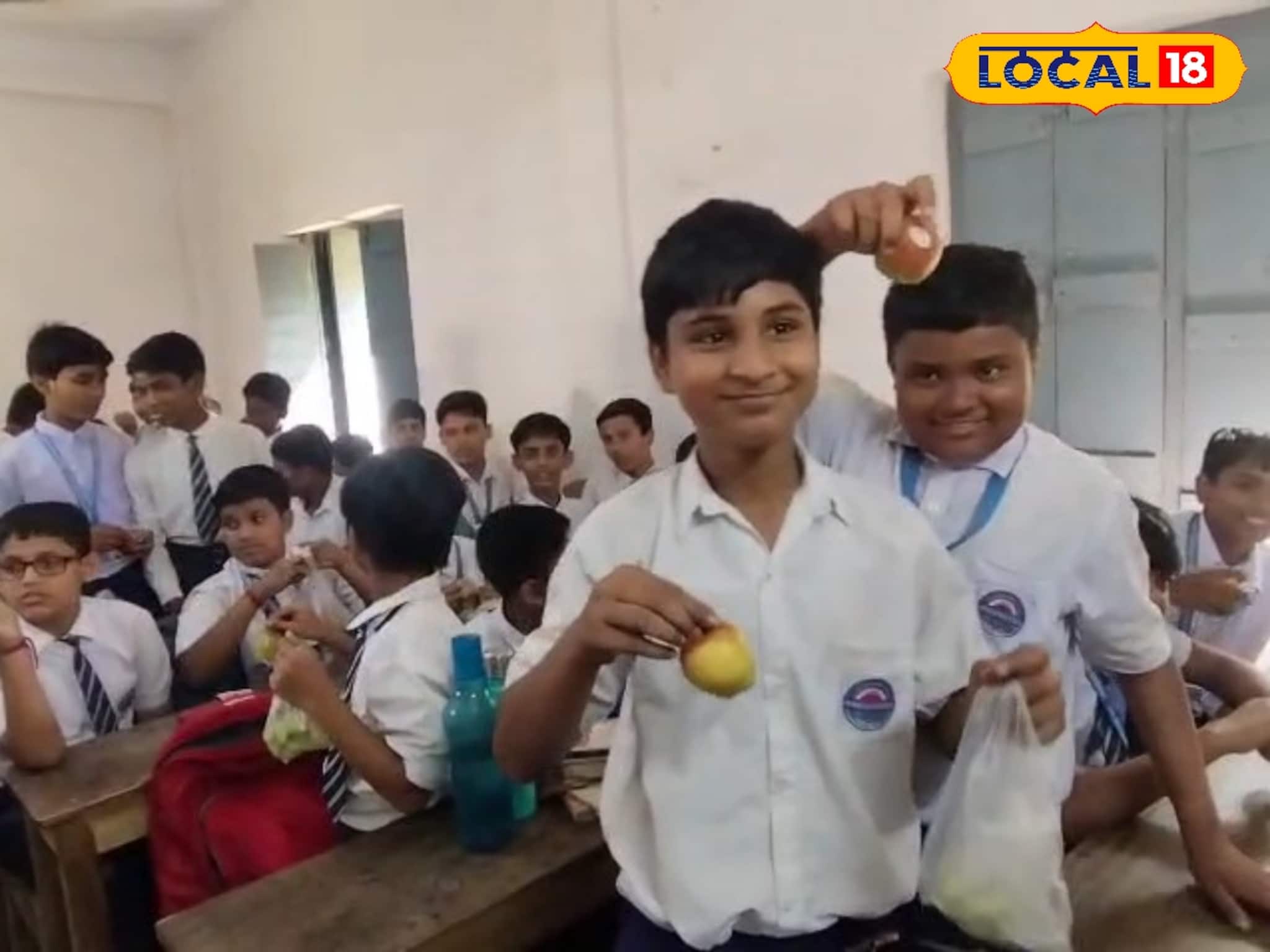 পড়ুয়াদের অপুষ্টি মেটাচ্ছে মিড ডে মিল ! অভিনব উদ্যোগ আরামবাগ হাই স্কুলের
