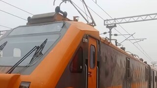 মাসে ২৫ দিন ট্রেনে ভ্রমণ! জিজ্ঞাসাবাদে যুবকের কথায় হেসে ফেলল GRP (Representative Image)