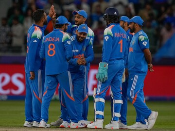 ফাইনালে বড় বিশ্বরেকর্ড গড়ার সুযোগ ভারতের! ক্রিকেট ইতিহাসে যা কোনও দেশের নেই