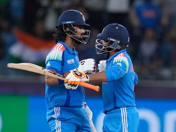 অস্ট্রেলিয়ার মুখে ঝামা ঘষে এমন বিশ্বরেকর্ড গড়ল টিম ইন্ডিয়া, যা কোনও দেশের নেই