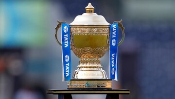 IPL-এ বিজয়ী ও রানার্স দল পাবে বিশাল অর্থ! জানুন বছরের পর বছর কতটা বদলেছে প্রাইজ মানি...