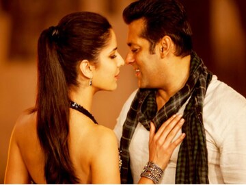 অভিনেত্রী না হলে কী হতেন ক্যাটরিনা? সলমন একবার বলেছিলেন, ‘বিয়ে করতেন, বাচ্চা-কাচ্ছা হত’ অভিনেত্রী না হলে কী হতেন ক্যাটরিনা? সলমন একবার বলেছিলেন, ‘বিয়ে করতেন, বাচ্চা-কাচ্ছা হত’