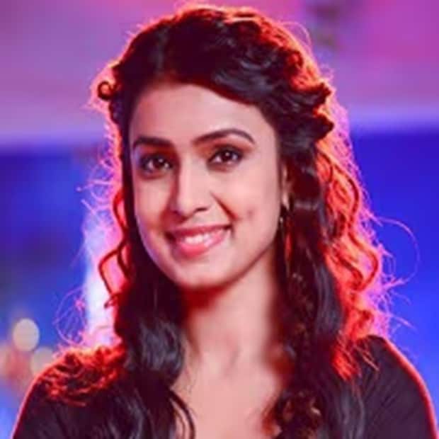 ইটাইমস-কে দেওয়া একটি সাক্ষাৎকারে তিনি বলেন, “আমার জীবনে কোনও শূন্যতা নেই। তিনি এখনও আমার সঙ্গেই আছেন। আমি সিদ্ধান্ত নিয়েছি, একাই এই জীবন কাটাব। প্রতিদিন নতুনভাবে বাঁচি। আর এখন আমার জন্য আশুতোষই যথেষ্ট। পরিবার নিয়ে সুখে আছি।’’ 