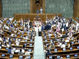 সাংসদদের বেতন বাড়ছে৷ 