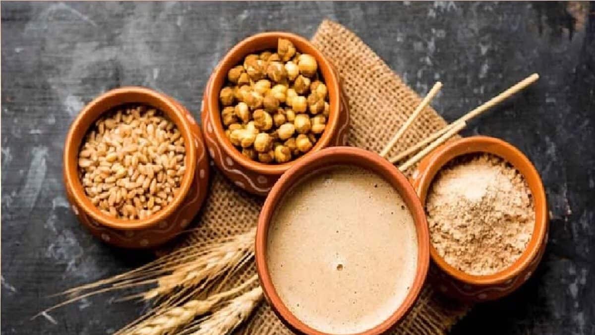 Sattu Sharbat Benefits: গরমে শরীরের জন্য অমৃত সদৃশ ছাতুর শরবত, প্রোটিনে ভরপুর, লু ও ডিহাইড্রেশন দূরে রাখবে Sattu Sharbat Benefits: গরমে শরীরের জন্য অমৃত সদৃশ ছাতুর শরবত, প্রোটিনে ভরপুর, লু ও ডিহাইড্রেশন দূরে রাখবে