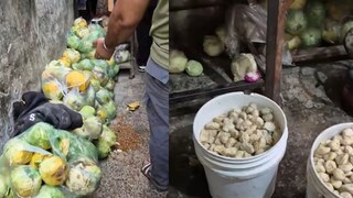 মোমো কারখানার এহেন দৃশ্য দেখে ঘুম উড়ল মোমো-প্রেমীদেরও (Photo: X)