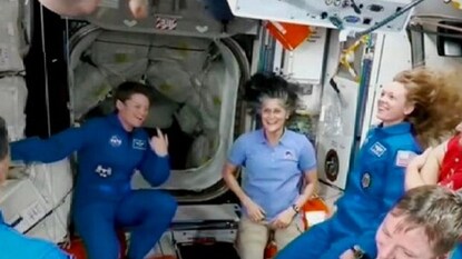 ফ্লরিডা উপকূলে সুনীতারা কখন নামবেন Photo: PTI ফ্লরিডা উপকূলে সুনীতারা কখন নামবেন Photo: PTI