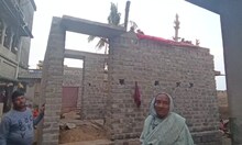 বাড়ির ছবি না তুলেই চলে গেলেন সরকারি কর্মী, বর্ধমানে আবাস যোজনাকে কেন্দ্র করে 'অভিযোগ'