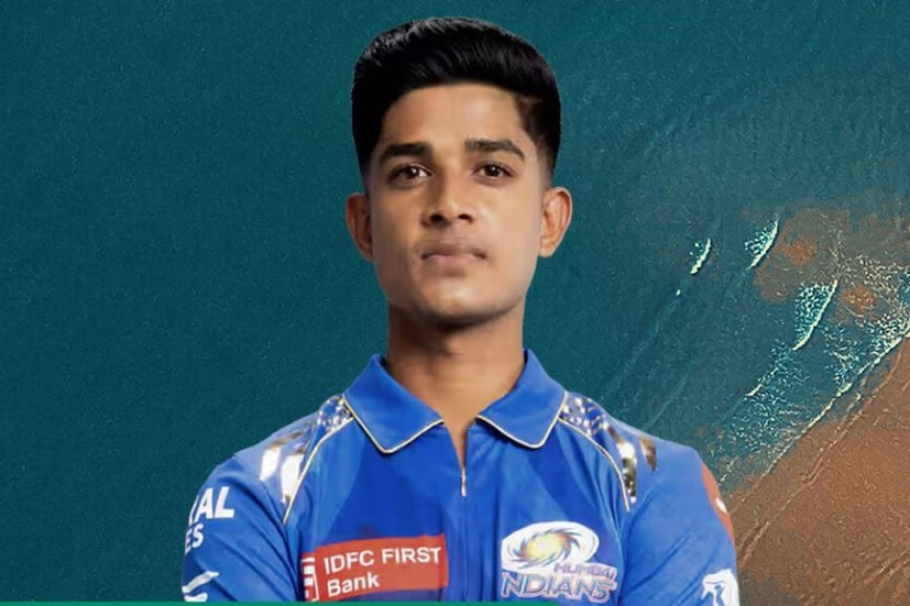 মুম্বই ইন্ডিয়ান্সকে ৪ উইকেটে পরাস্ত করল সিএসকে: প্রথম ম্যাচেই ৪ উইকেটে মুম্বই ইন্ডিয়ান্সকে হারিয়ে দিল সিএসকে। এভাবে বিগত ১৩ বছর ধরে মুম্বইকে নিয়ে প্রচলিত ধারণা বা মিথ অক্ষুণ্ণই থাকল। আসলে বিগত ১৩ বছর ধরে প্রথম ম্যাচে জয় পেতে আবারও ব্যর্থ হল মুম্বই। এবার সিএসকে-র কাছে পরাজয় স্বীকার করতে হল তাদের। মুম্বই ১৫৬ রানের টার্গেট সেট করে দিয়েছিল সিএসকে-র সামনে। ব্যাট করতে নেমে ৬ উইকেটে ১৫৮ রান হাঁকায় সিএসকে। অধিনায়ক গাইকোয়াড় ৫৩ রানের একটি ঝোড়ো ইনিংস খেলেন। তাঁর পাশাপাশি রচিন রবীন্দ্রও ৪৫ বলে ৬৫ রানের (অপরাজিত) একটি দুর্ধর্ষ ইনিংস উপহার দেন ভক্তদের। 