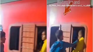 ভাইরাল ভিডিও থেকে নেওয়া ছবি ভাইরাল ভিডিও থেকে নেওয়া ছবি