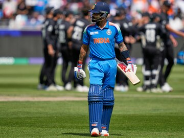 IND vs NZ Final: বিশ্বে কারও নেই এমন নজির! ফাইনালে ২ বিশ্বরেকর্ড গড়ার সুযোগ বিরাট কোহলির