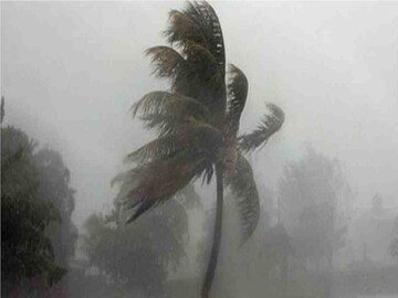 দেশের দুই প্রান্তে ঘূর্ণাবর্তের জের! ১৮ রাজ্যে দোলের আনন্দ নষ্ট করবে বৃষ্টি?