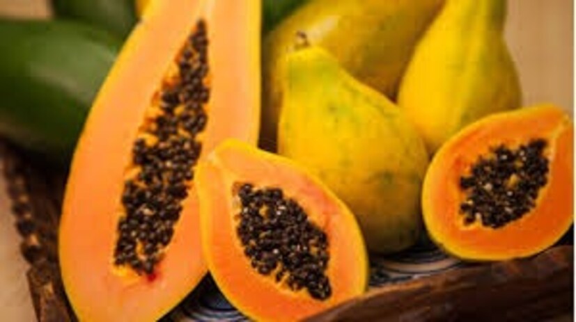 গর্ভাবস্থায় কাঁচা বা অর্ধ-পাকা পেঁপে খাওয়া অসুরক্ষিত হতে পারে। গর্ভাবস্থায় পেঁপে খাওয়া ক্ষতিকর হতে পারে।