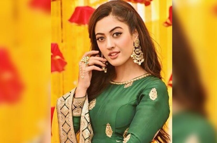অভিনীতের আইনজীবী রাকেশ শেঠি তাঁদের বিয়ের ছবি শেয়ার করে তাদের বিয়ের বিষয়টি নিশ্চিত করেছেন। তিনি আরও জানান যে বিয়ের আগে, এই দম্পতি বেশ কয়েক বছর ধরে লিভ-ইন সম্পর্কে ছিলেন এবং গত বছরের নভেম্বরে বিয়ের পর,এই দম্পতি ৫ বিএইচকে অ্যাপার্টমেন্ট ভাড়া নিয়েছিলেন।