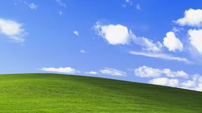 Windows XP-র এই আইকনিক ওয়ালপেপার মনে আছে? Windows XP-র এই আইকনিক ওয়ালপেপার মনে আছে?